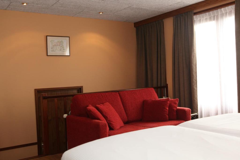 Hotel Restaurant De Hoogt Maasdam Rom bilde