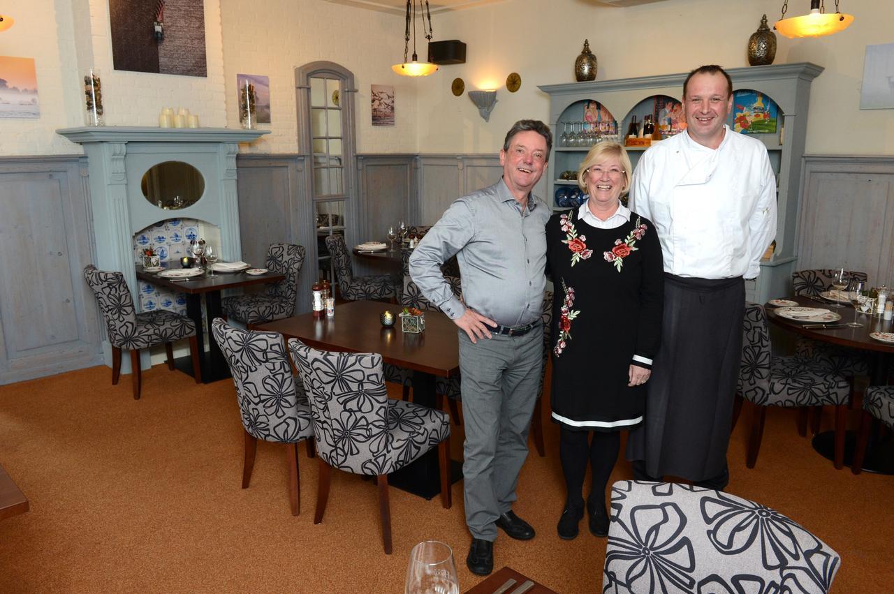 Hotel Restaurant De Hoogt Maasdam Eksteriør bilde
