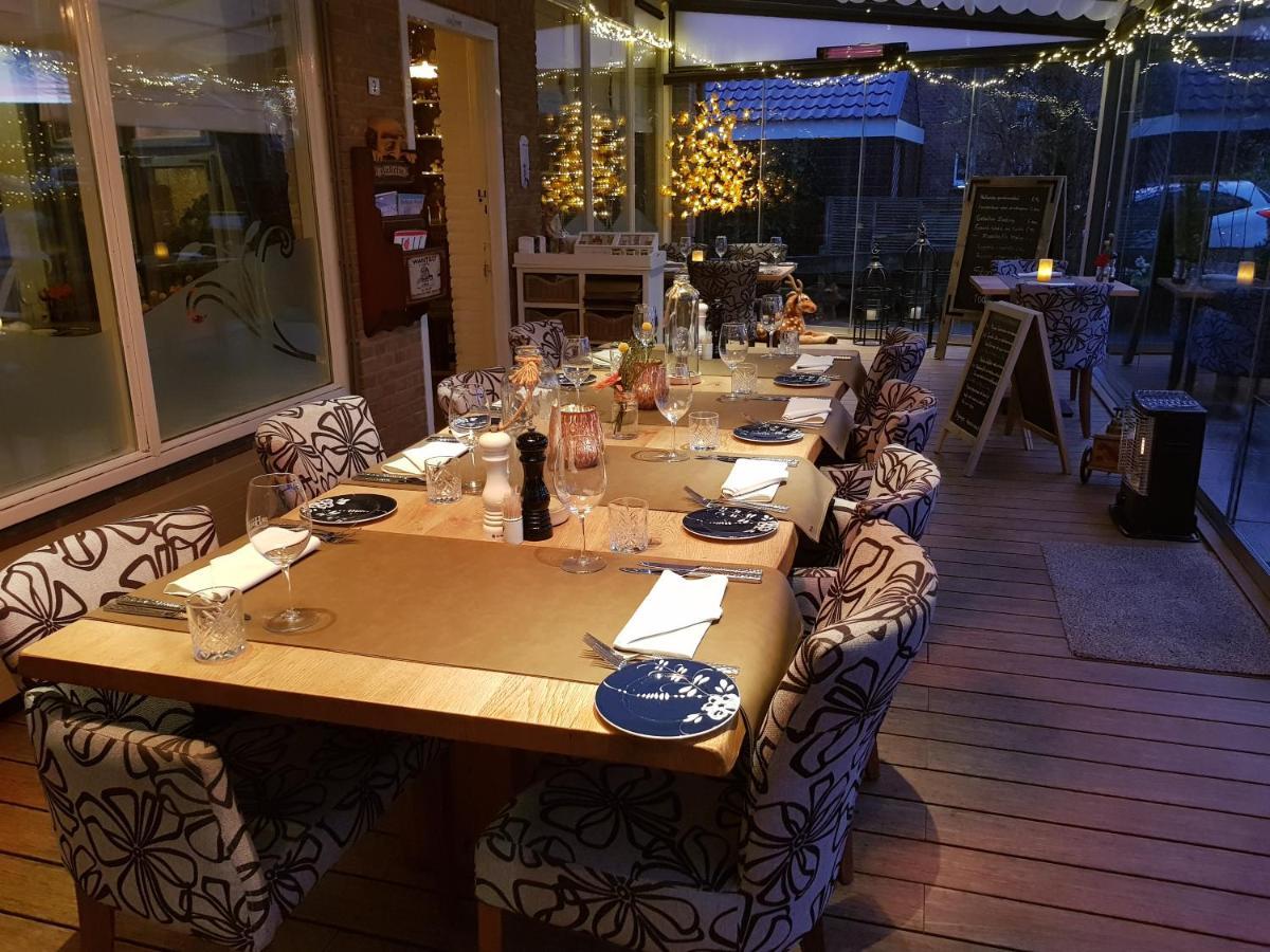 Hotel Restaurant De Hoogt Maasdam Eksteriør bilde